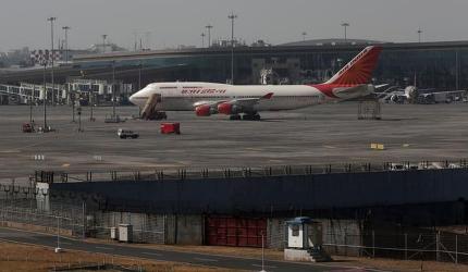 Bhopal & Khajuraho Airports Top AAI Customer Satisfaction