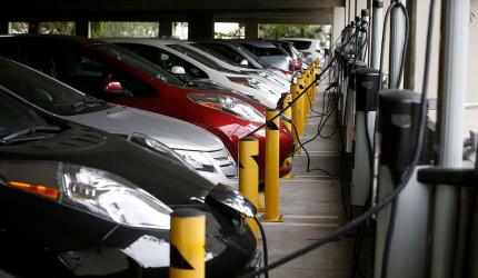 Automakers in India gear up to launch affordable EVs