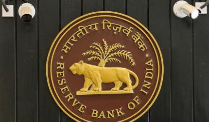 LIC Requests RBI to Introduce 100-Year Govt Bonds