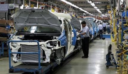 Maharashtra's ultimatum to GM's union, management