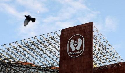 R Doraiswamy Recommended for LIC CEO & MD