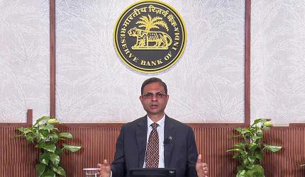 Growth: RBI Sees Too Many Uncertainties