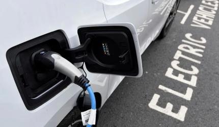 Lack of charging infra a shock for booming EV market