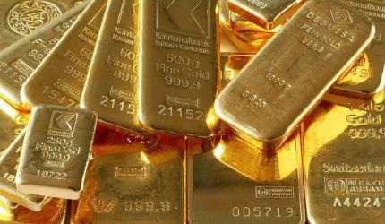 Gold strikes fresh all-time high of Rs 83,750/10 gm