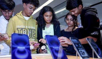 Apple Boosts Output For iPhone 17 Launch