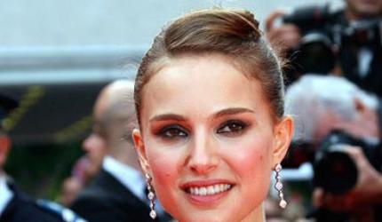 Actor Natalie Portman praises Spain team's resilience