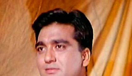 #TuesdayTrivia: What was Sunil Dutt's profession before he became an actor?