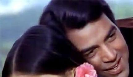 Quiz: Dharmendra's Jeevan Mrityu has been remade from which language?