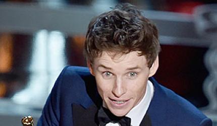 Oscars 2015: Eddie Redmayne, Jullianne Moore win