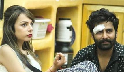 Bigg Boss 10: Manveer-Nitibha, new love birds?