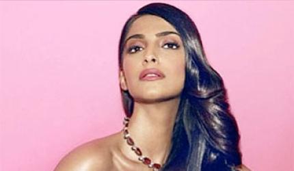 Sonam Kapoor to star beside Beyonce in Coldplay music video