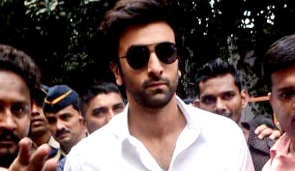 PIX: Ranbir, uncles at RK's last Ganpati visarjan