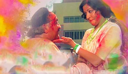 HOLI: 7 songs you must listen to!