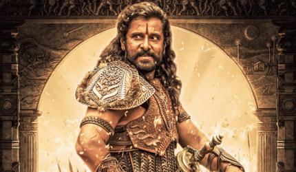 PS-1: Mani Ratnam's Magic Works, Yet...