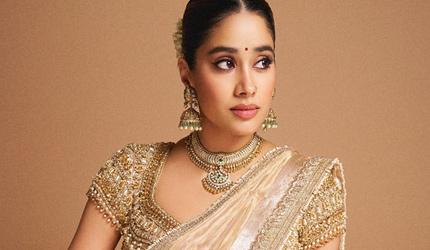 Janhvi Becomes A Sundari