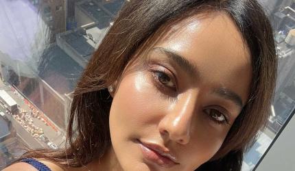 Neha's New York Selfie