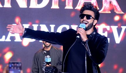 WATCH Ranveer Dance To Dhurandhar