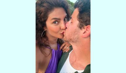 Priyanka's Bikini Birthday Holiday
