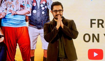WATCH Aamir Khan Apologise!