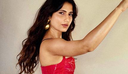 Fatima, Nushrratt, Sara Get Glamorous