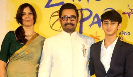 Aamir's Movie Date With Gauri Spratt
