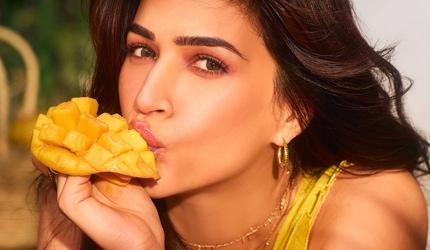 Kriti Enjoys The Season's First Mangoes