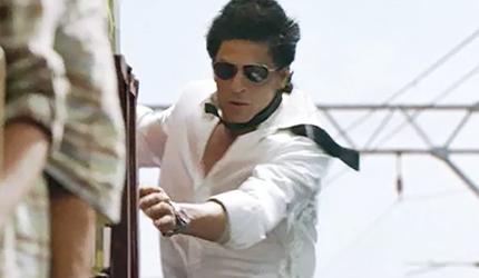 'Shah Rukh Fighting Shah Rukh...'