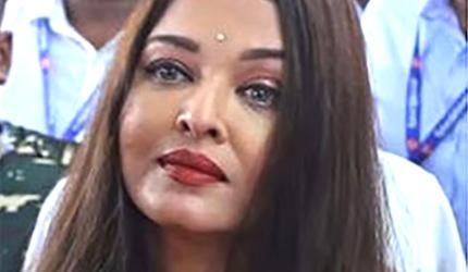 How Aishwarya-Salman Celebrated Ganpati