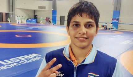 Wrestling Worlds: Antim stays in medal contention