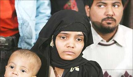 Bilkis Bano case: SC seeks report from Gujarat govt on convicted cops