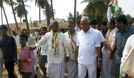 In Shikaripura, voters love 'serial weeper' Yeddyurappa