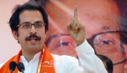 Sena attacks BJP, dubs Cong, NCP as dead snakes