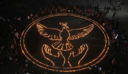 'Learning a foreign language helps promote world peace'