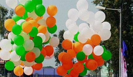 Modi to Rahul: Does your mother also release balloons?