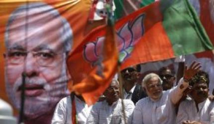 2 Shankaracharyas to campaign against Modi in Varanasi