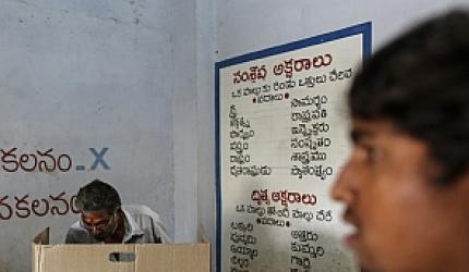 Will vote only if paid: Seemandhra voters protest 