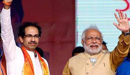 Now, Shiv Sena sings praises of Modi