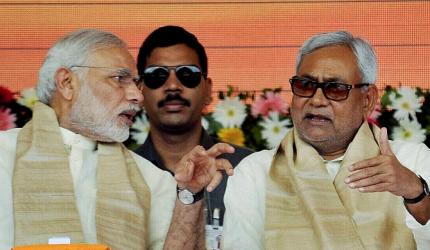 Bihar polls: Modi's rally vs Lalu-Nitish joint show on Aug 30