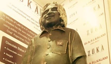 400 kg of yummy! This Kalam statue is made of chocolate