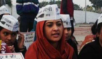 AAP ki paathshaala: 65 pc graduates in Delhi house