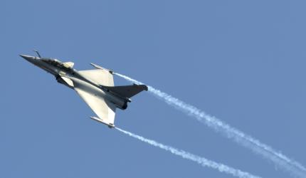 Rafale: Jaitley Qs vs Oppn charges