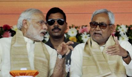 'Kaante ka takkar' between JD-U and BJP in Bihar