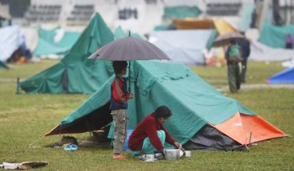 Quake-hit Nepal needs one million tents for survivors