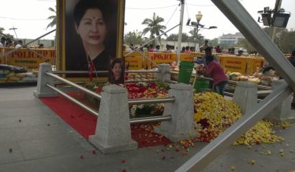 Not in favour of exhuming Jayalalithaa's body: Naidu