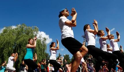 PHOTOS: World rolls out its mats for Yoga Day