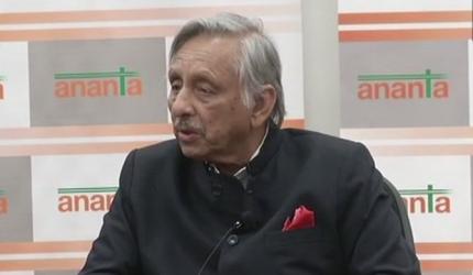 Cong suspends Aiyar for calling PM 'neech'; Modi says it's 'Mughal mentality'