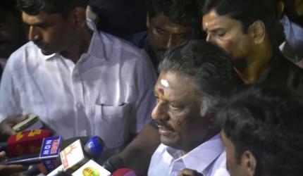 'Betrayer, Unstable': After OPS' revolt, Team Sasikala begins the name calling