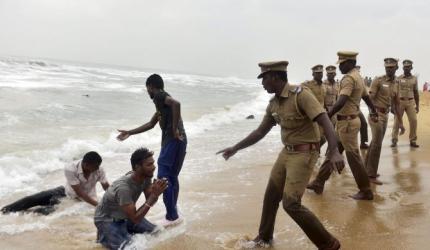 Jallikattu stir turns violent as cops evict protesters