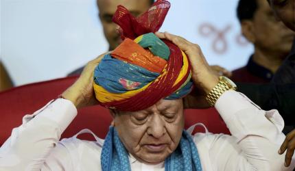 Vaghela quits Congress, says no plan to join BJP