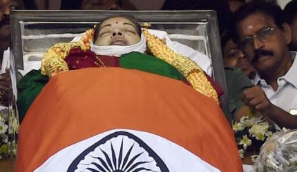 Jayalalithaa didn't suffer trauma, reveals 19-page death report